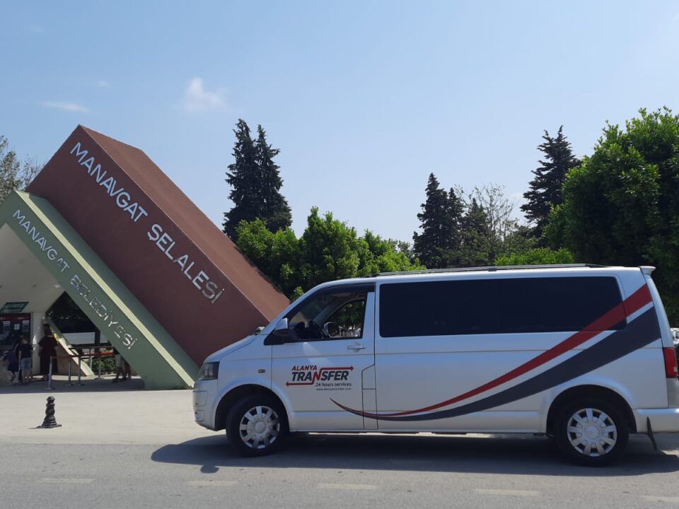 A Luxurious Voyage Private Transfers from Kemer to Konaklı